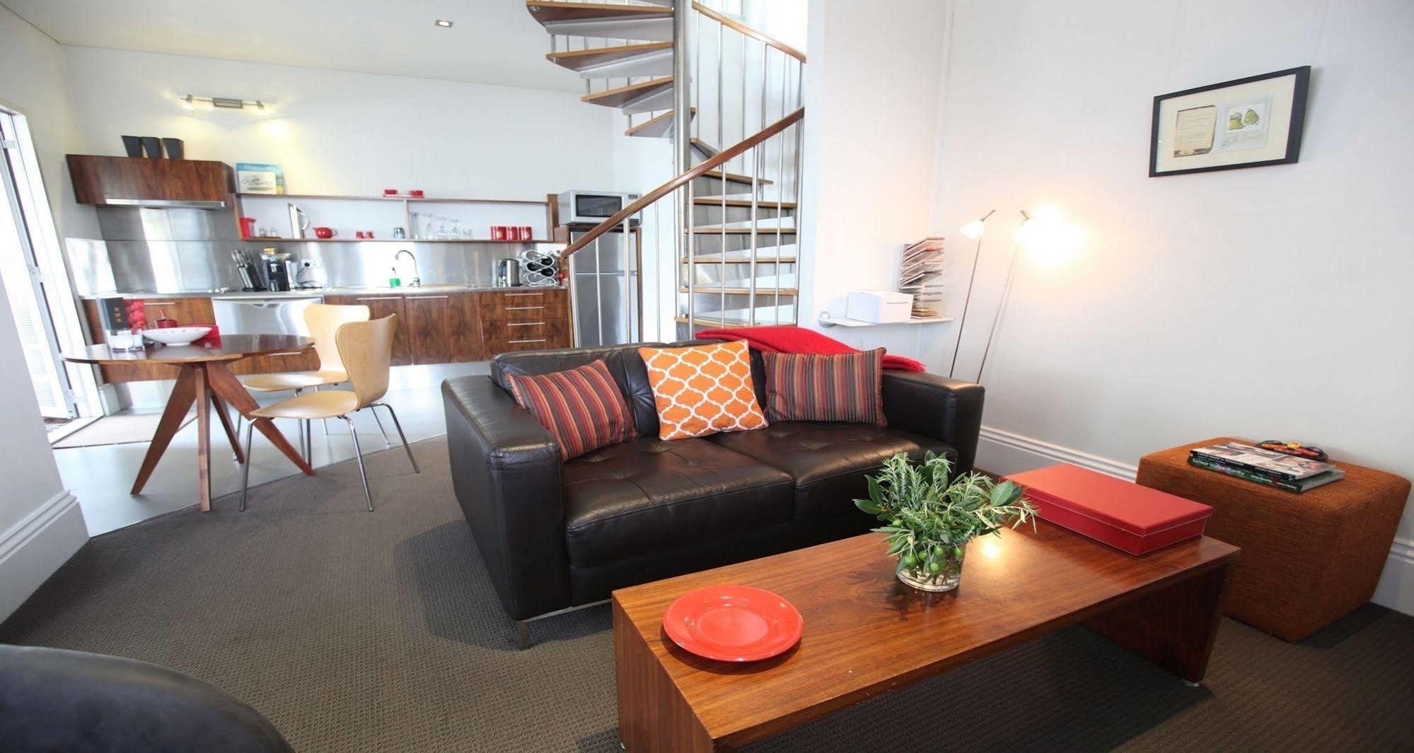 TWOFOURTWO Boutique Apartments Launceston Extérieur photo